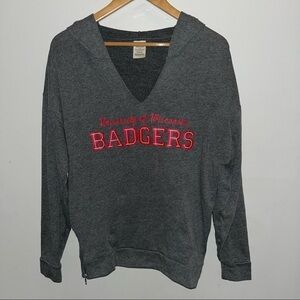 PINK Victoria’s Secret Wisconsin Badgers Hoodie Sweatshirt Size Extra Small